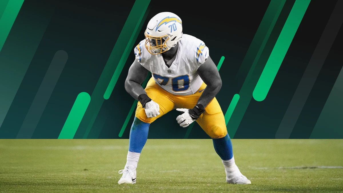 Chargers Sign Star Left Tackle Rashawn Slater to Long-Term Contract