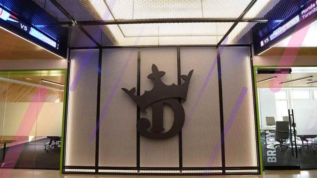 DraftKings Hit With $450K Fine Over Illegal Credit Card Bets